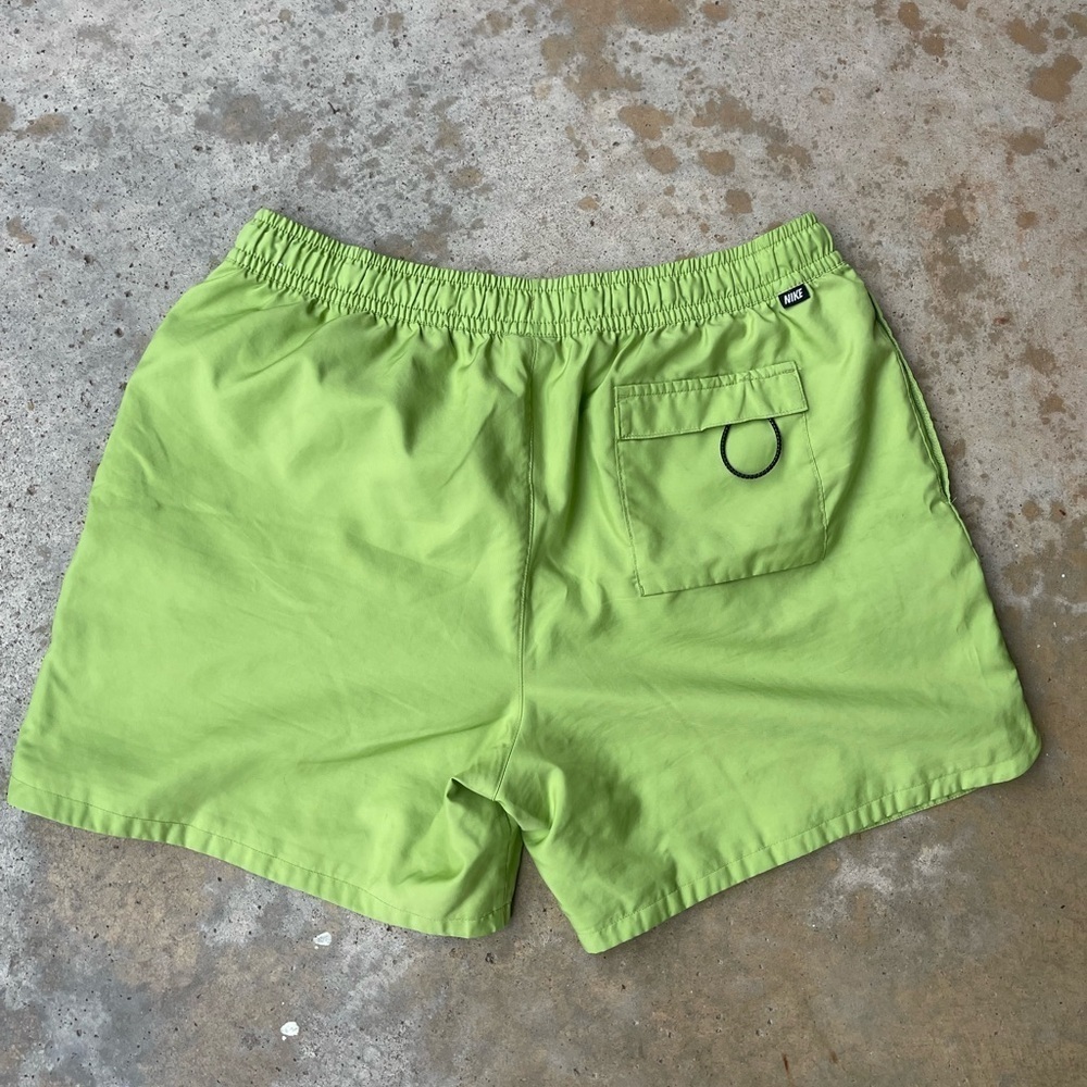 Nike NSW Woven Flow Shorts Green - Picture 4 of 6